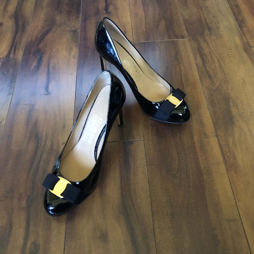 Salvatore ferragamo heels